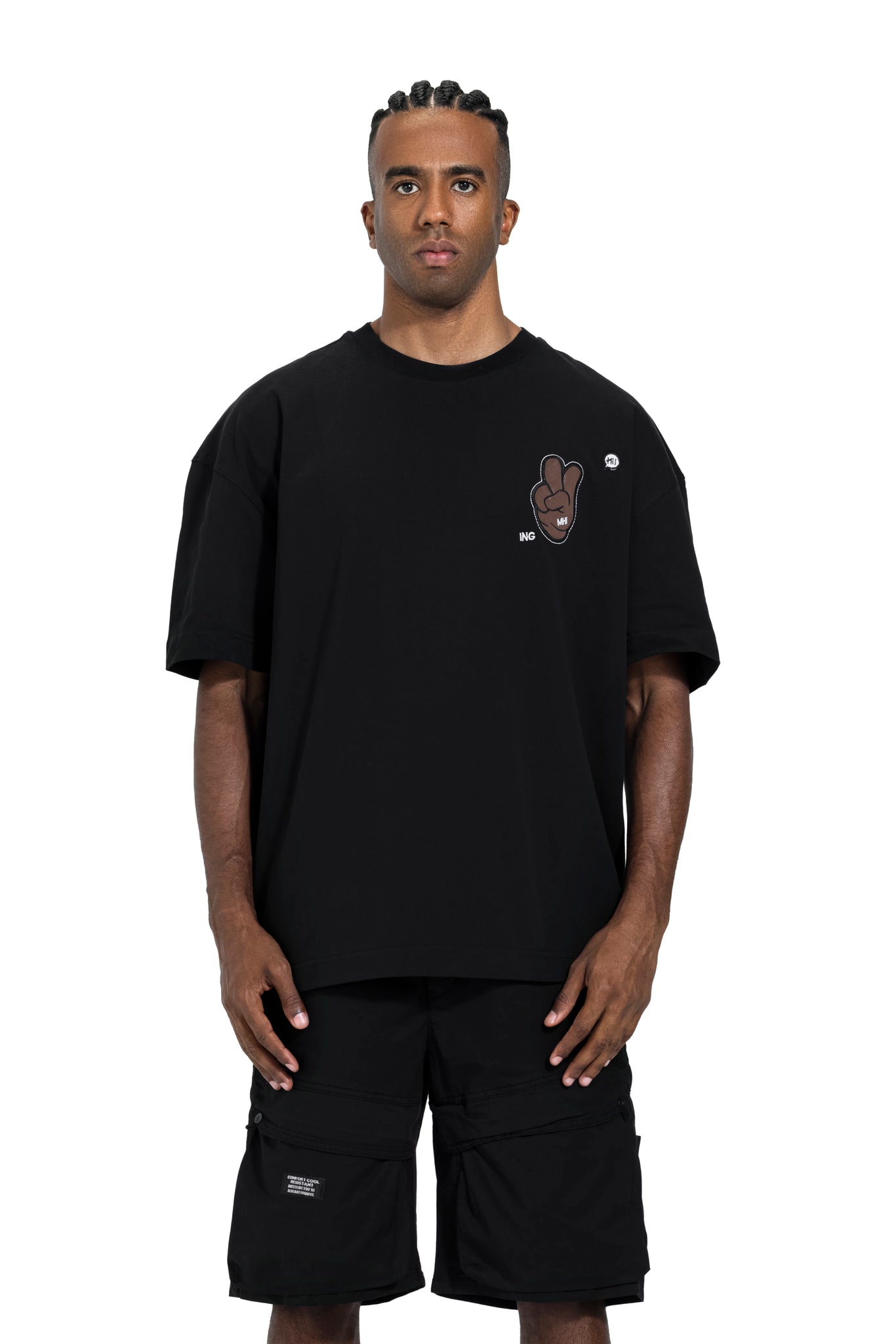 T-shirt Catch On Hand