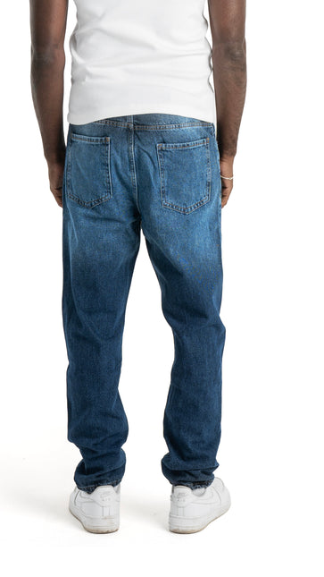 Light Wash Boyfriend Fit Jeans - Dark BLue