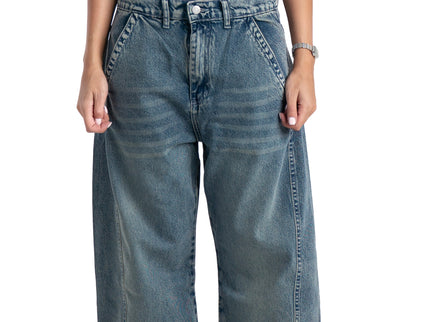 Ribbed Tank Top & Washed Baggy Jeans