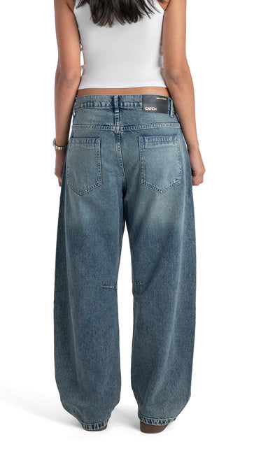 Ribbed Tank Top & Washed Baggy Jeans