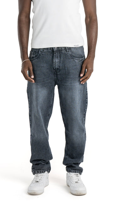 Light Wash Boyfriend Fit Jeans - Dirty Black