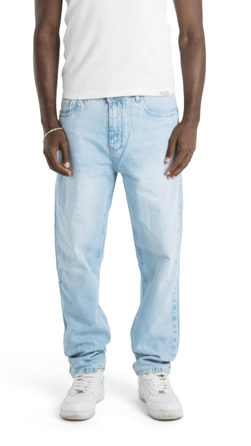 Light Wash Boyfriend Fit Jeans