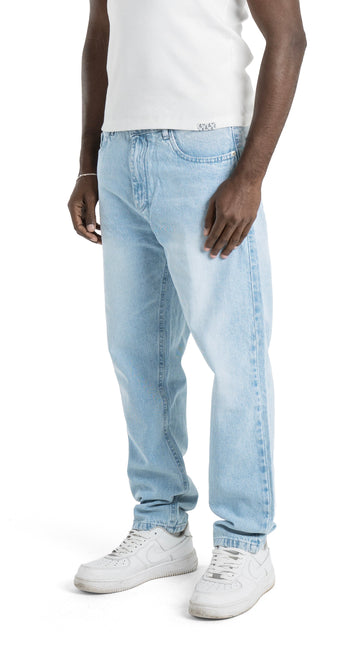 Light Wash Boyfriend Fit Jeans