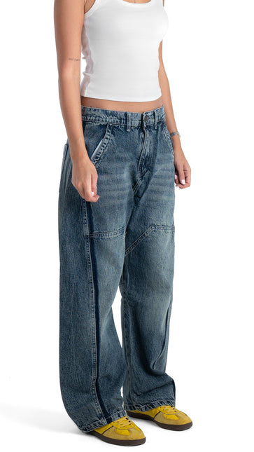 Washed Balloon Fit Jeans