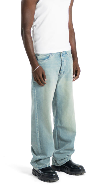 Wash Relaxed Fit Jeans