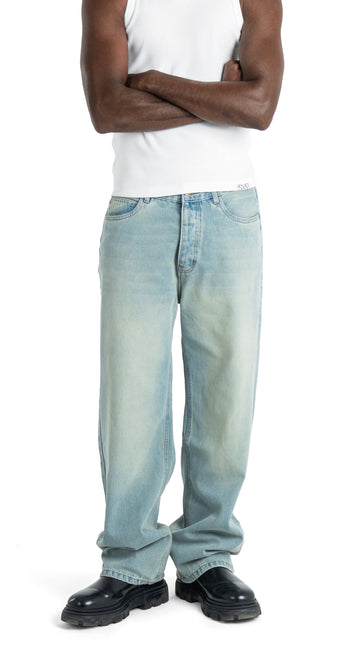 Wash Relaxed Fit Jeans