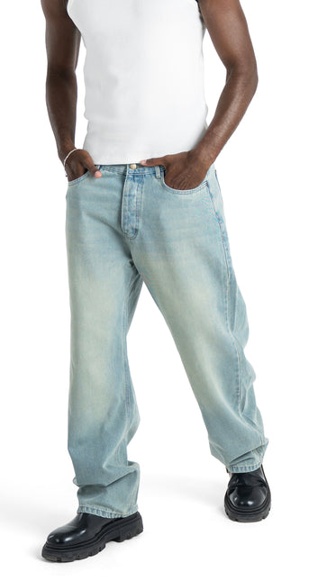 Wash Relaxed Fit Jeans