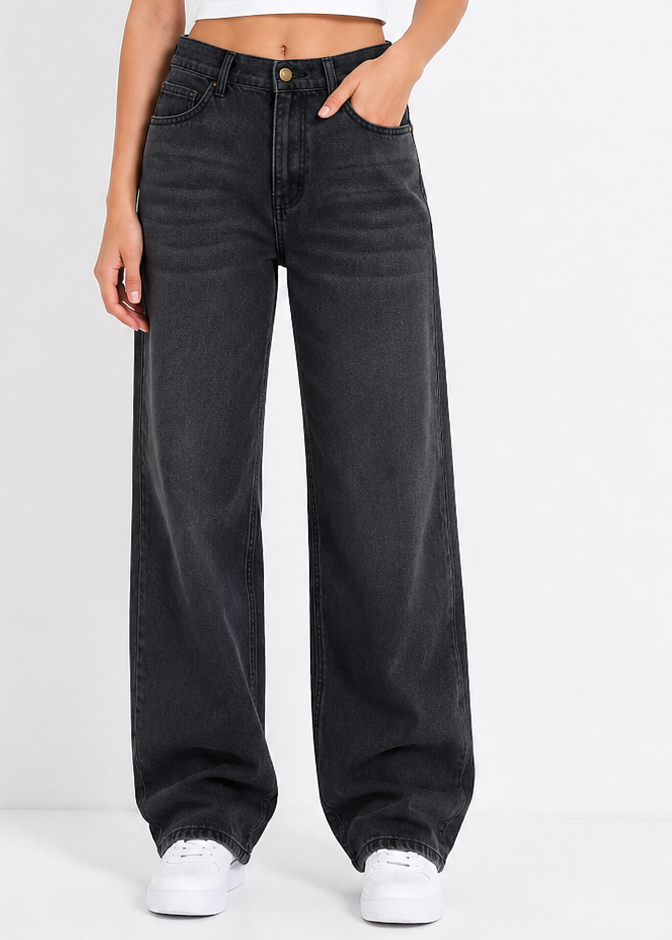 Wash Relaxed Fit Jeans