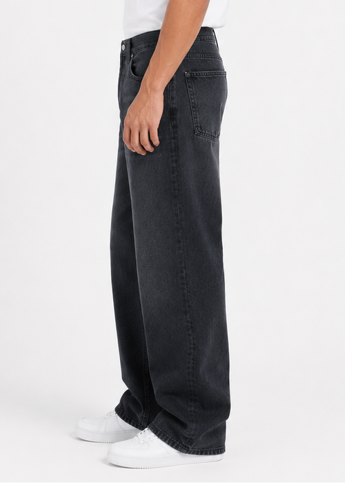 Wash Relaxed Fit Jeans