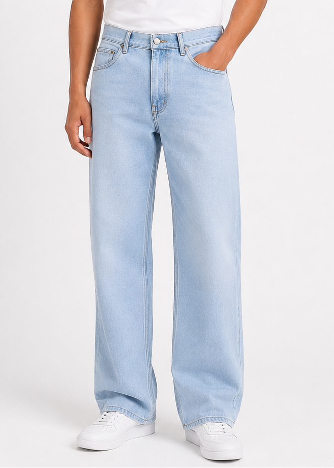 Wash Relaxed Fit Jeans