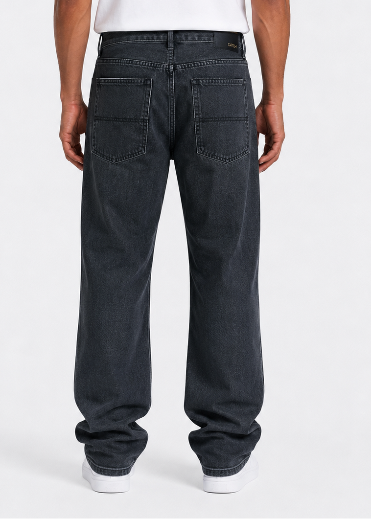 Relaxed Wide Leg Jeans