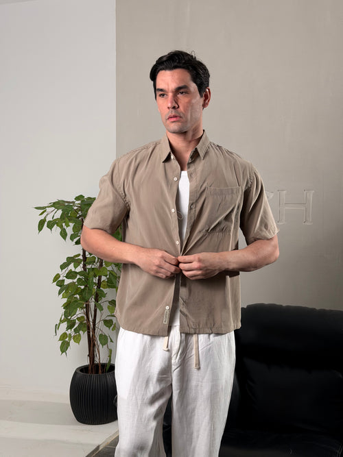 Minimal Box Fit Shirt