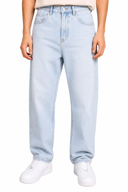 Light Wash Boyfriend Fit Jeans