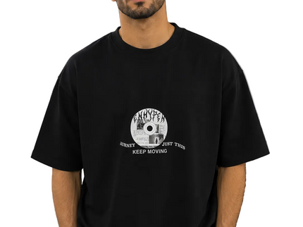 Box Fit White Graphic T-shirt