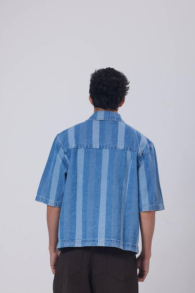 Button-Up Collar Oversized Fit Shirt