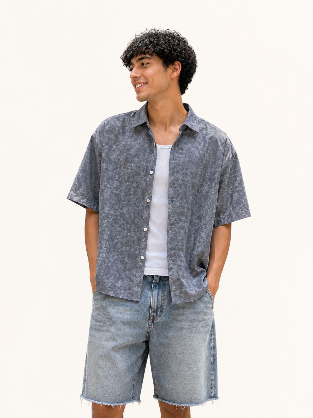 light gray / Small