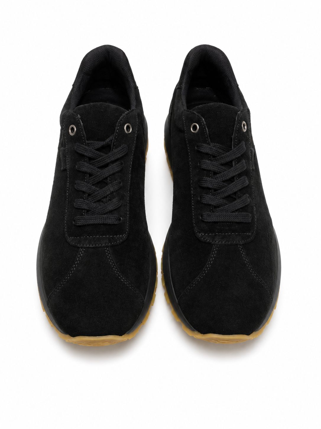 Catch Suede Trail Sneakers – Black