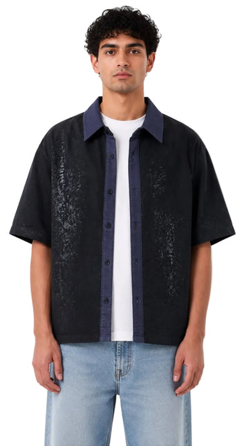 Wash Open Contrast Collar Box Fit Shirt