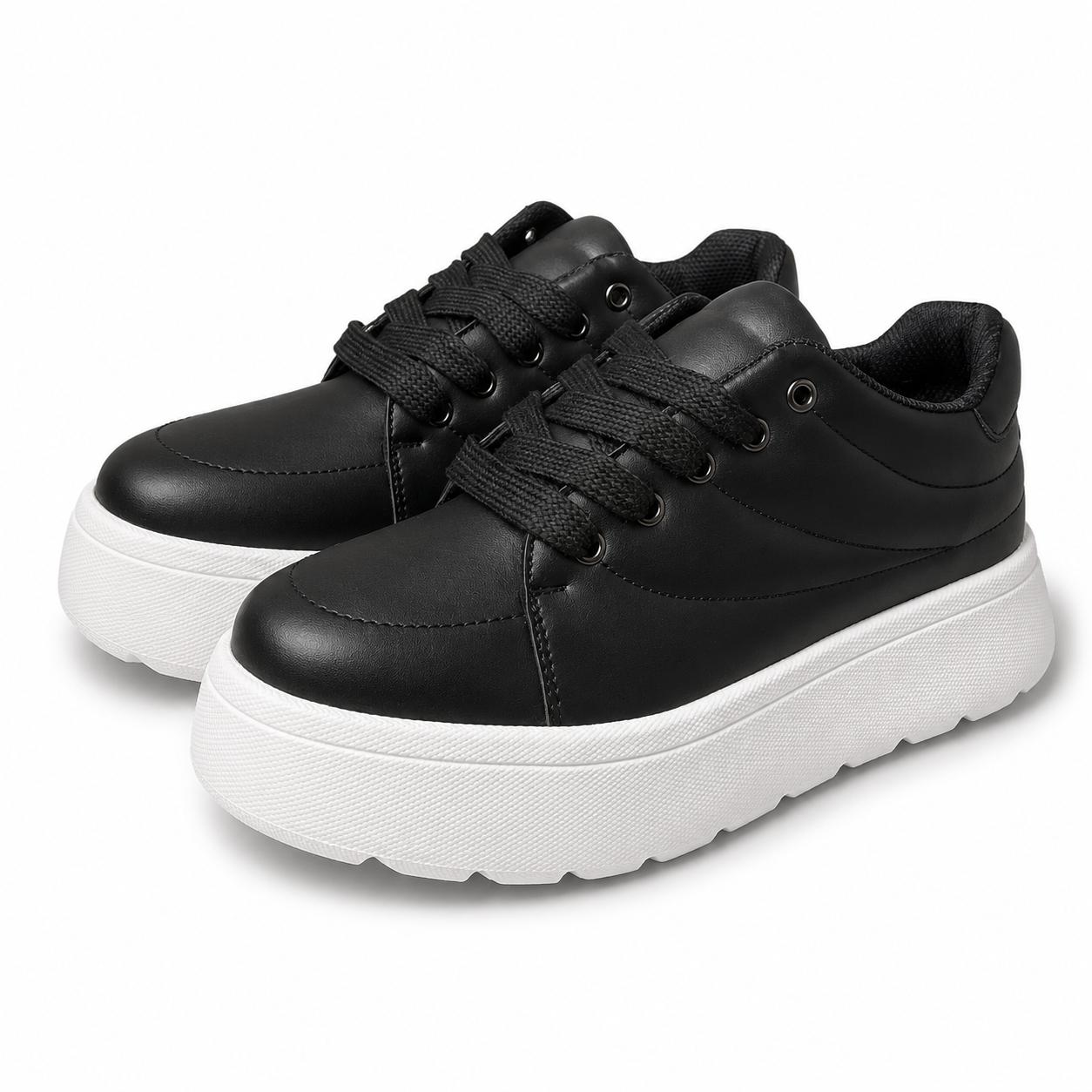Chunky Platform Sneakers – Black & White