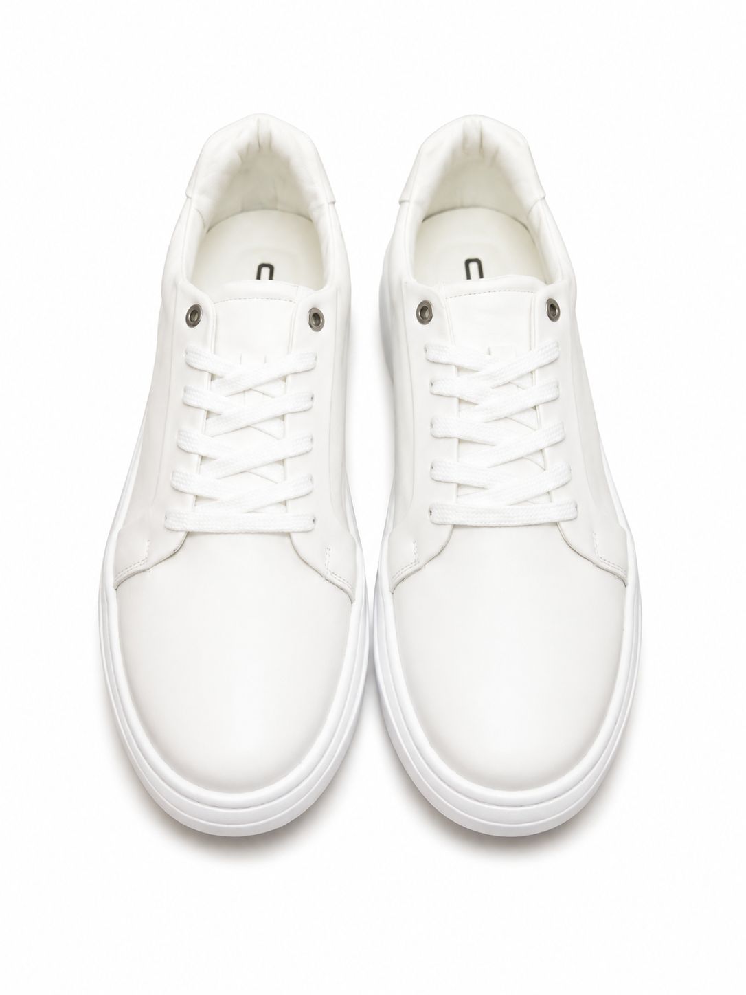 Bubbly Leather Sneakers – Black