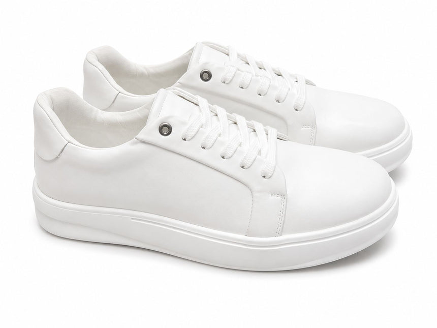 Bubbly Leather Sneakers – Black