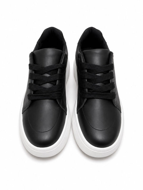 Chunky Platform Sneakers – Black & White