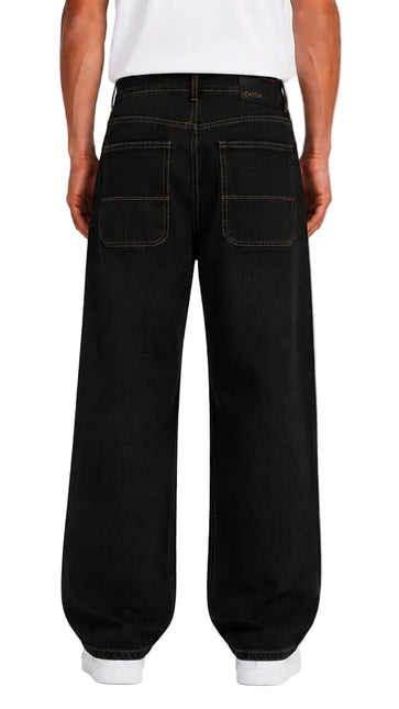 Relaxed Wide Leg Jeans