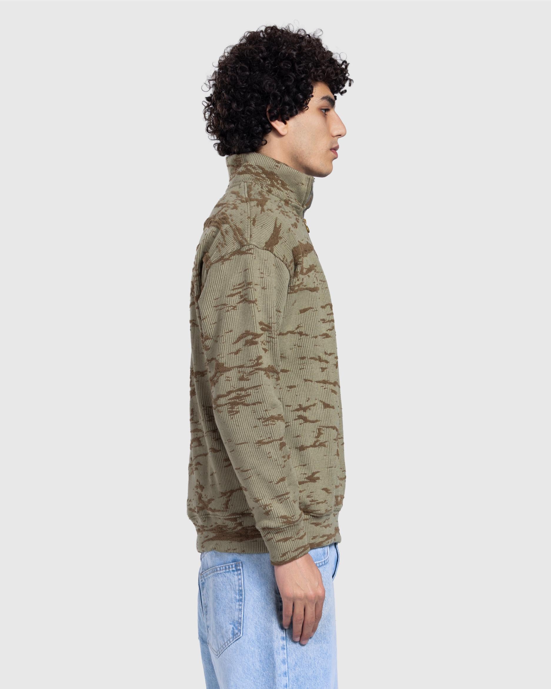Olive patterned Q-ZIP